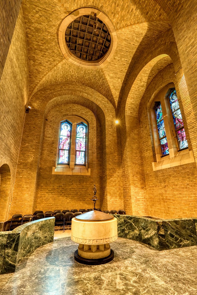 HDR Abbaye Basilique Koekelberg kerk eglise kerkfotografie religie religion bedevaart rooms katholiek kathedraal pelgrimage cathedrale klooster basiliek